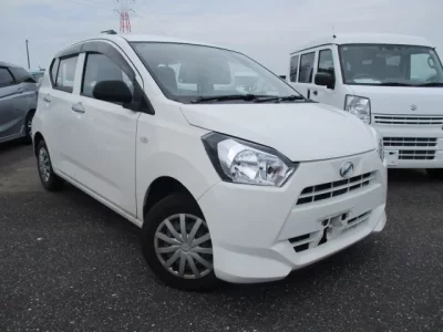 Daihatsu MIRA E S