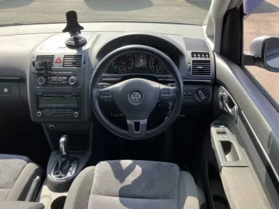 Volkswagen GOLF TOURAN