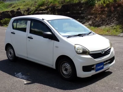 Daihatsu MIRA E S