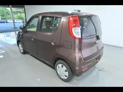 Suzuki MRWAGON