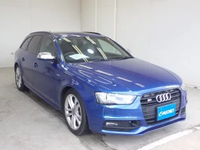 Audi S4