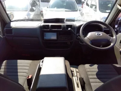 Mazda BONGO VAN
