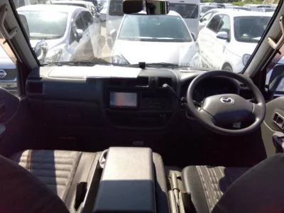 Mazda BONGO VAN