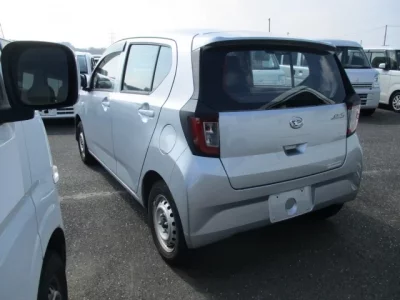 Daihatsu MIRA E S