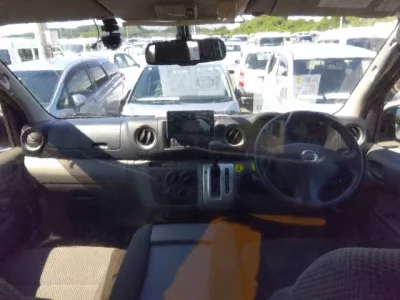 Nissan CARAVAN VAN