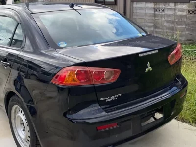 Mitsubishi GALANT FORTIS