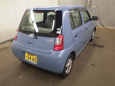Daihatsu Esse