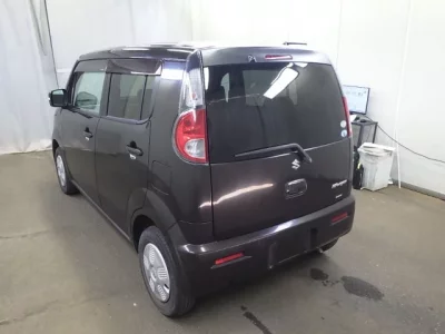 Suzuki MRWAGON