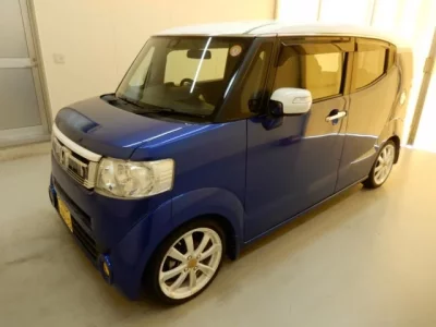 Honda N BOX SLASH