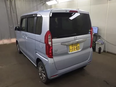 Honda N BOX