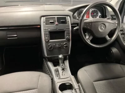 Mercedes-Benz B CLASS