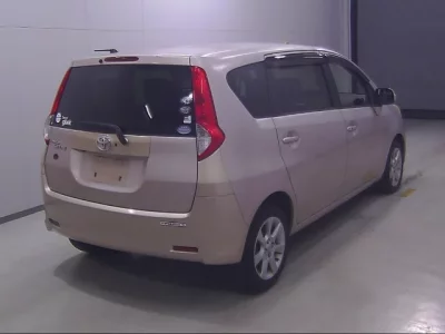 Toyota PASSO SETTE