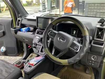 Daihatsu TAFT