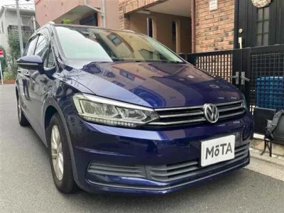 Volkswagen GOLF TOURAN