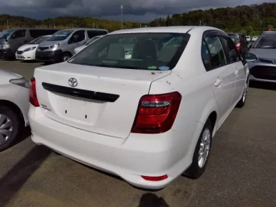 Toyota COROLLA AXIO