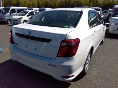 Toyota COROLLA AXIO