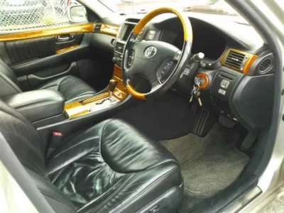 Toyota CELSIOR
