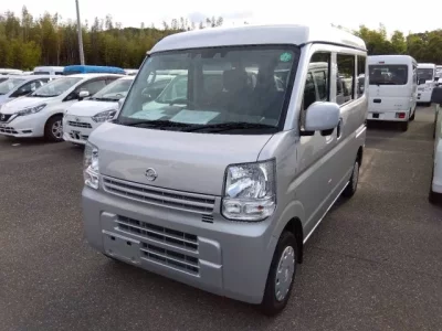 Nissan CLIPPER VAN