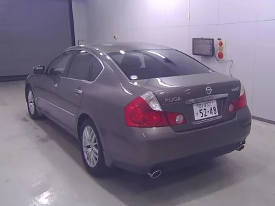 Nissan FUGA