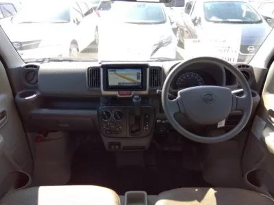Nissan CLIPPER VAN