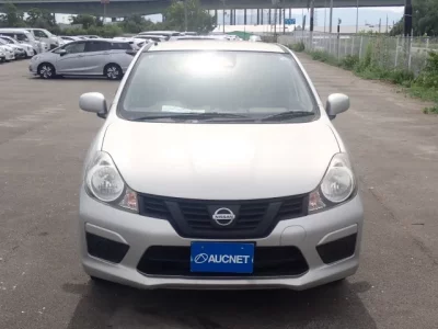 Nissan AD