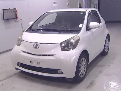 Toyota IQ