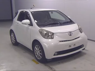Toyota IQ