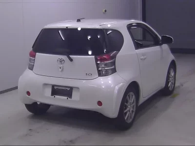 Toyota IQ