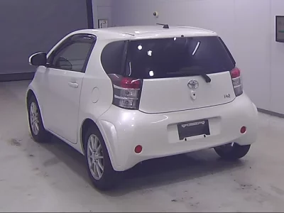 Toyota IQ