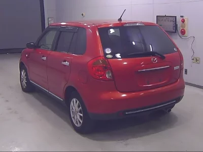 Mazda VERISA