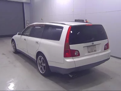 Nissan STAGEA