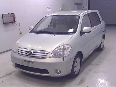 Toyota RAUM