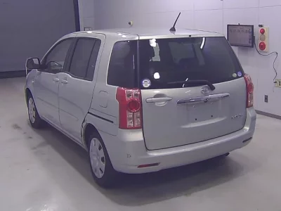 Toyota RAUM