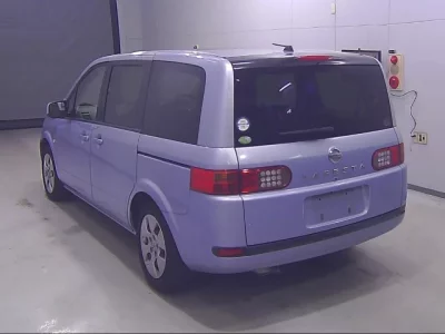 Nissan LAFESTA