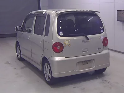 Daihatsu MOVE LATTE