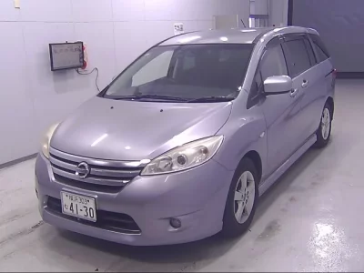 Nissan LAFESTA