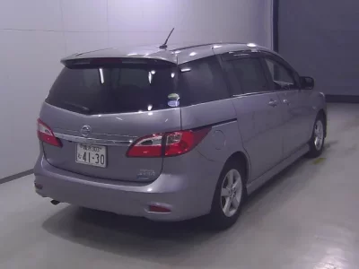 Nissan LAFESTA