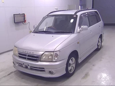 Daihatsu PYZAR