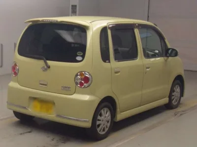 Daihatsu MOVE LATTE