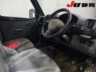 Nissan CLIPPER TRUCK