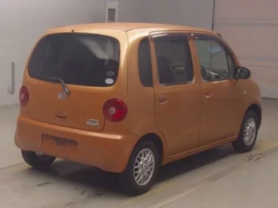 Daihatsu MOVE LATTE