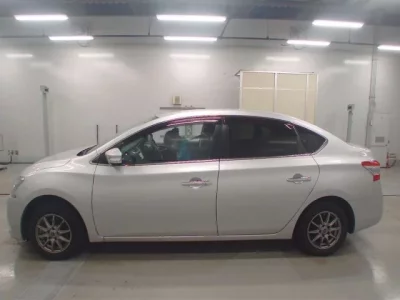 Nissan SYLPHY