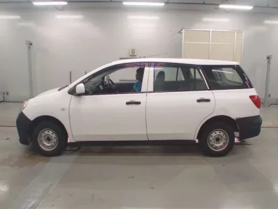 Nissan AD