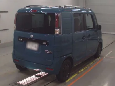 Suzuki SPACIA BASE