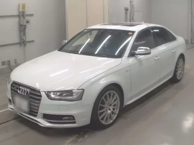 Audi S4