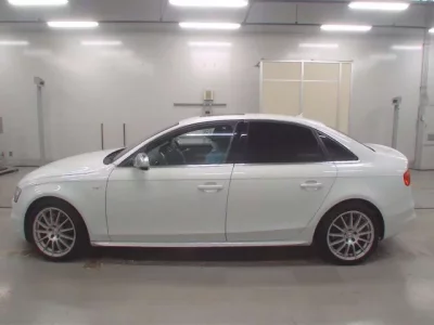 Audi S4