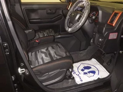 Daihatsu TAFT