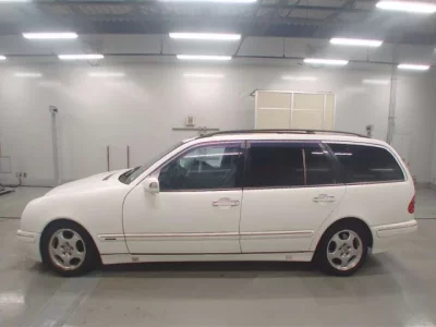 Mercedes-Benz E CLASS WAGON