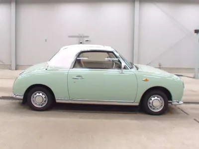 Nissan FIGARO