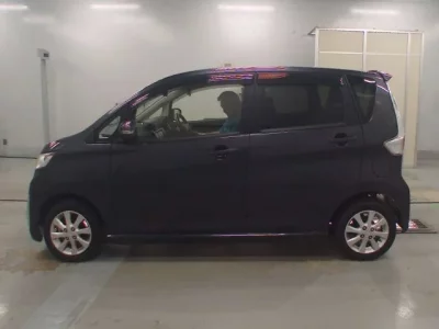 Mitsubishi EK CUSTOM
